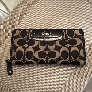 Coach zipper wallet - used like new
